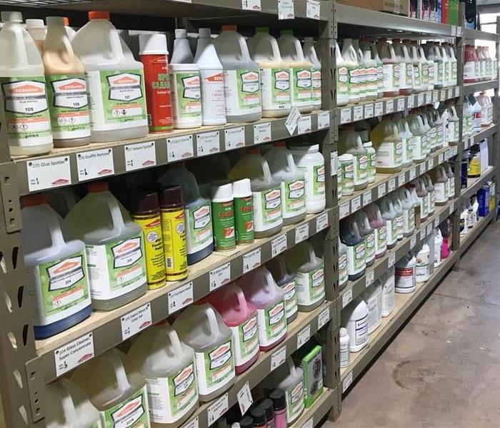 picture of chemicals used for commerical cleaning.